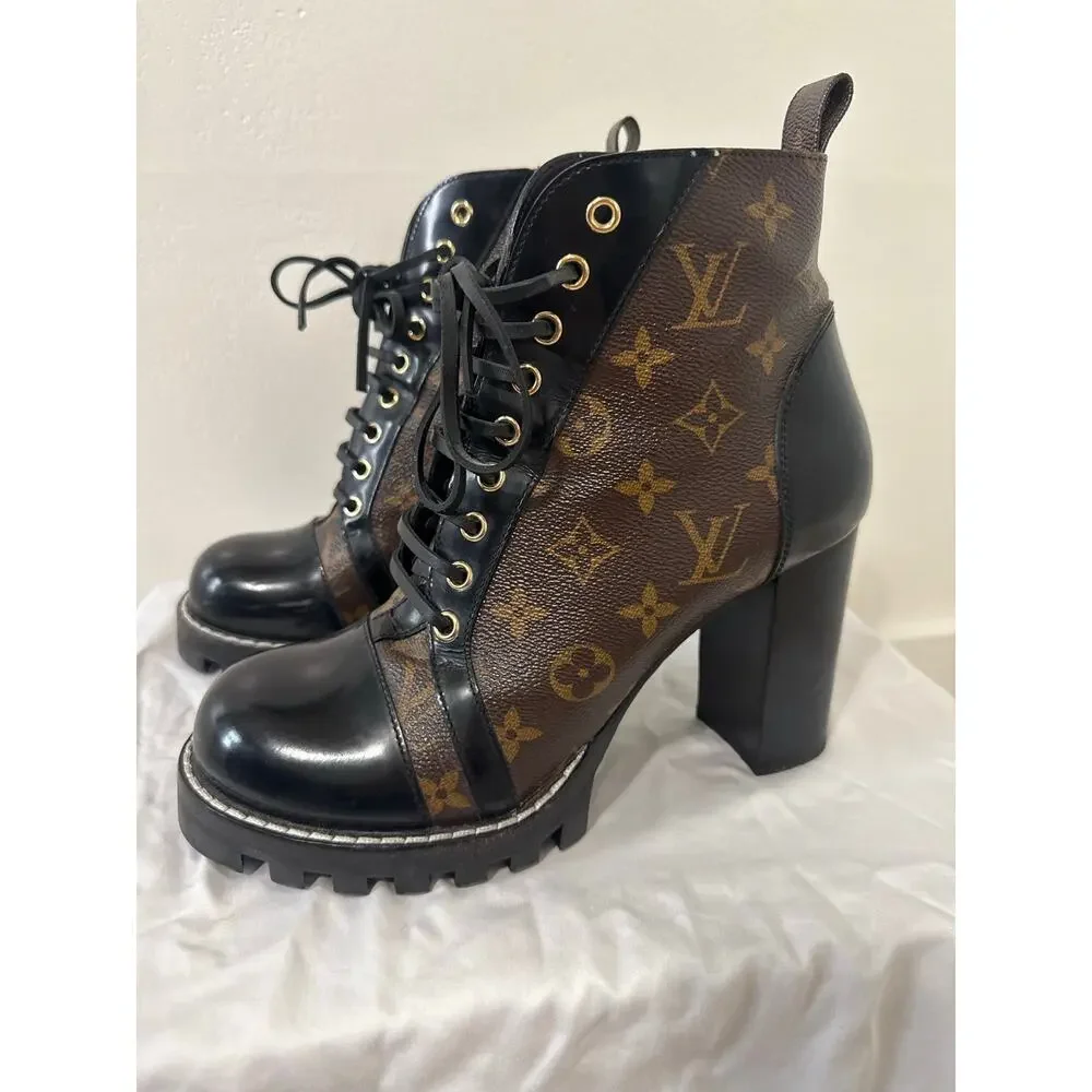 Louis Vuitton Star Trail Monogram Patent Leather Lace Up Ankle Boots IT 41 US 10